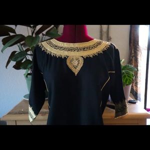 VINTAGE embroidered black dress